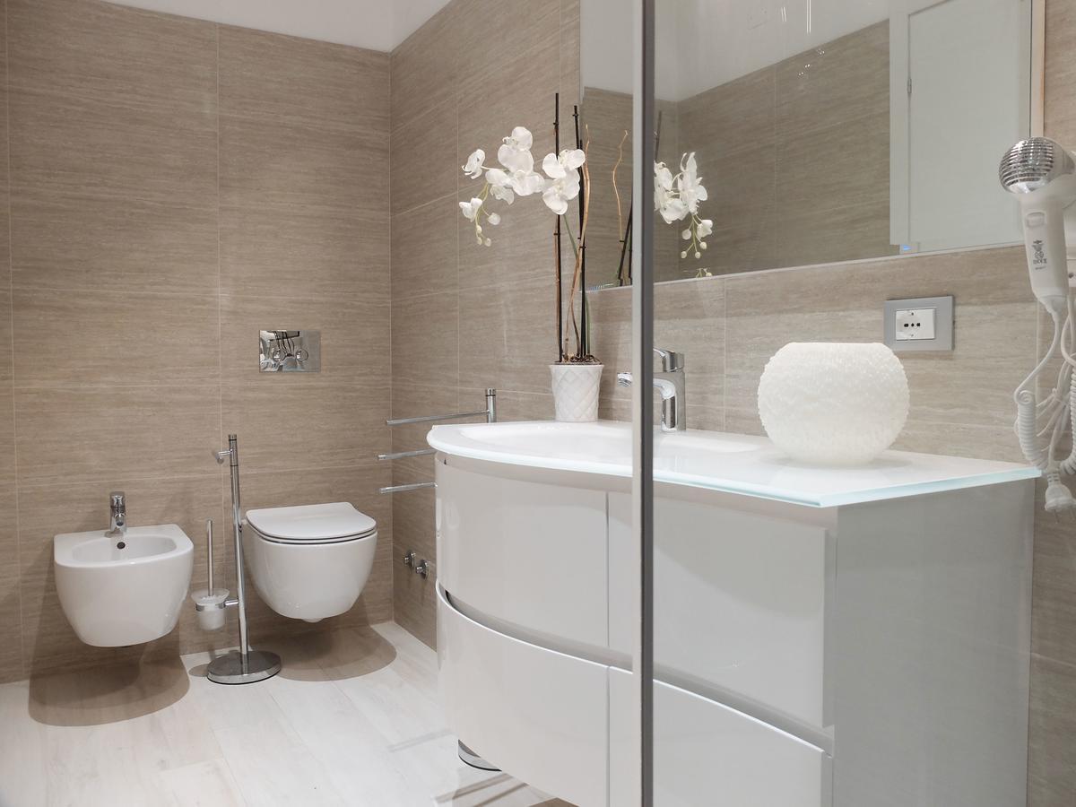 Centro Storico Suites Феррара Экстерьер фото
